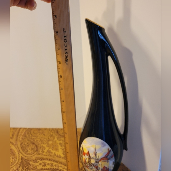 Vintage Romanian Hand-painted Decanter - Picture 10 of 10